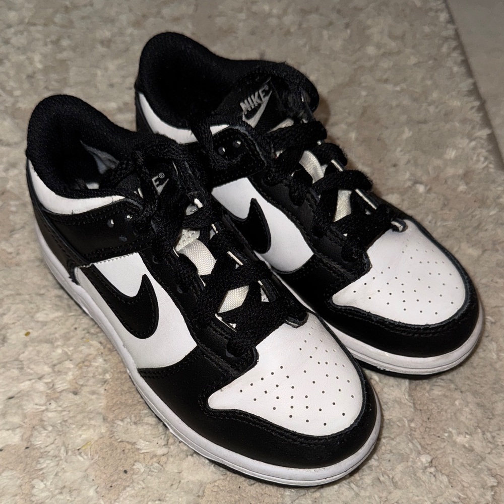Nike Dunks Kids Black and White Low-Top Sneakers